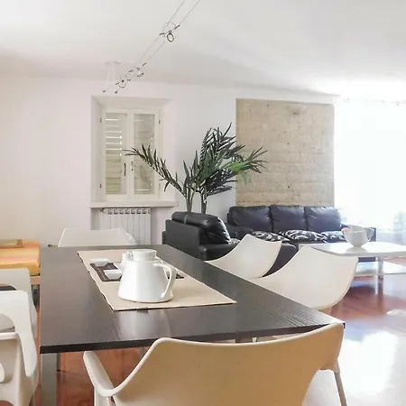 Casa Del Balcone Триест