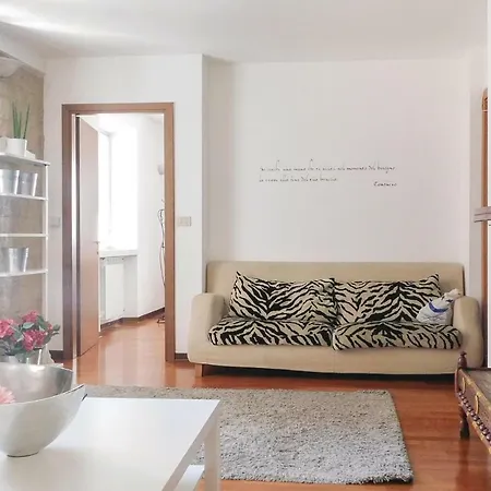 Casa Del Balcone Апартаменты *